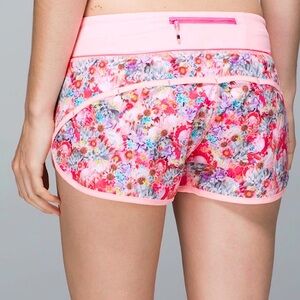 LULULEMON ATHLETICA FUN N FLORAL PINK SHORTS 🌸🌞